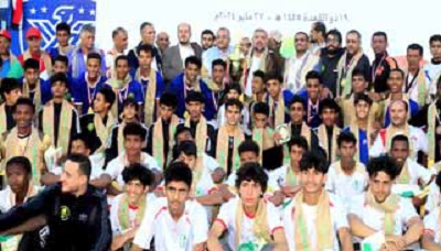 منتخب الحديدة يتوج بكأس بطولة الجمهورية لطلاب المدارس الصيفية