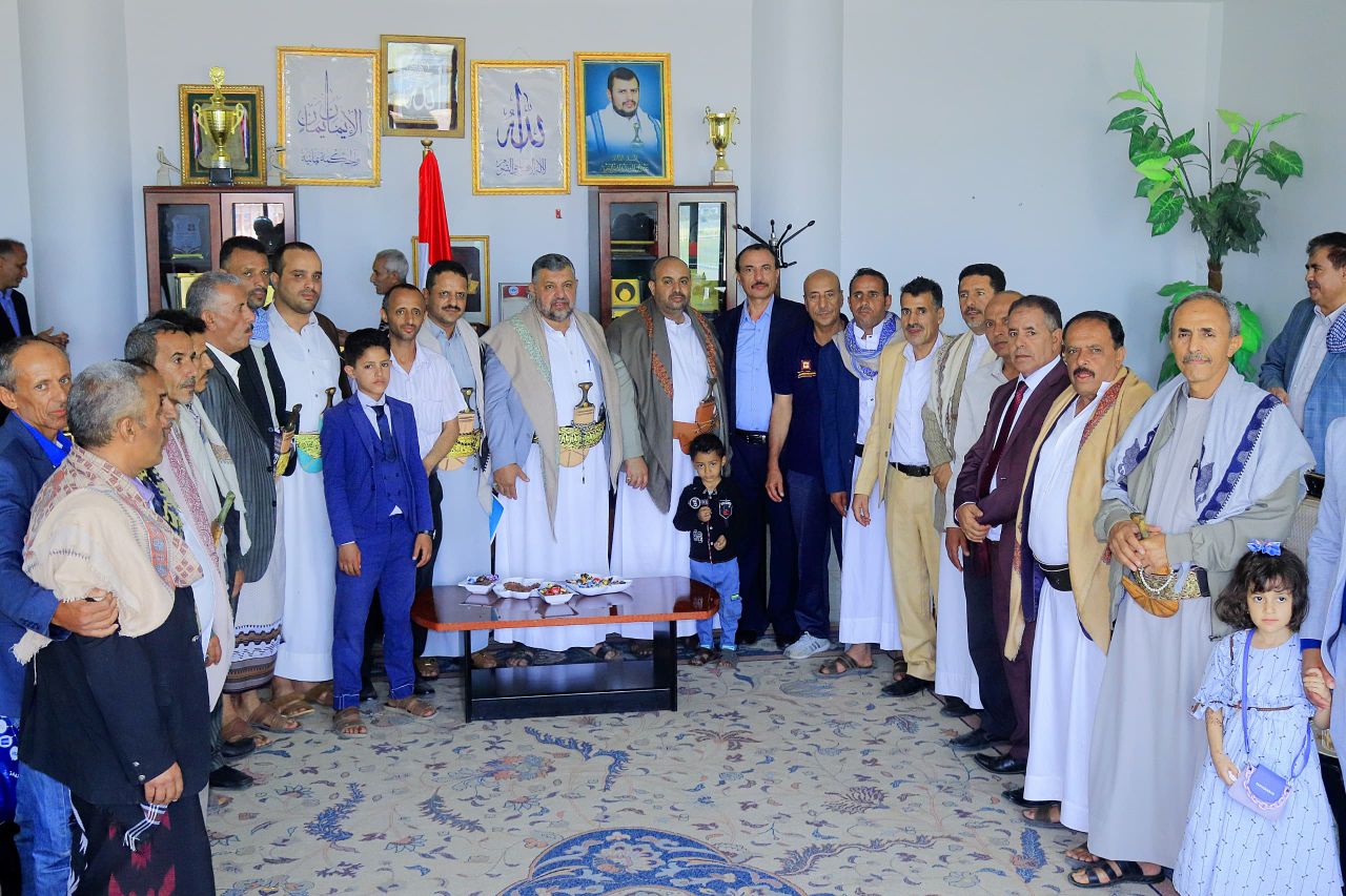 وزير الشباب يستقبل المهنئين بعيد الأضحى