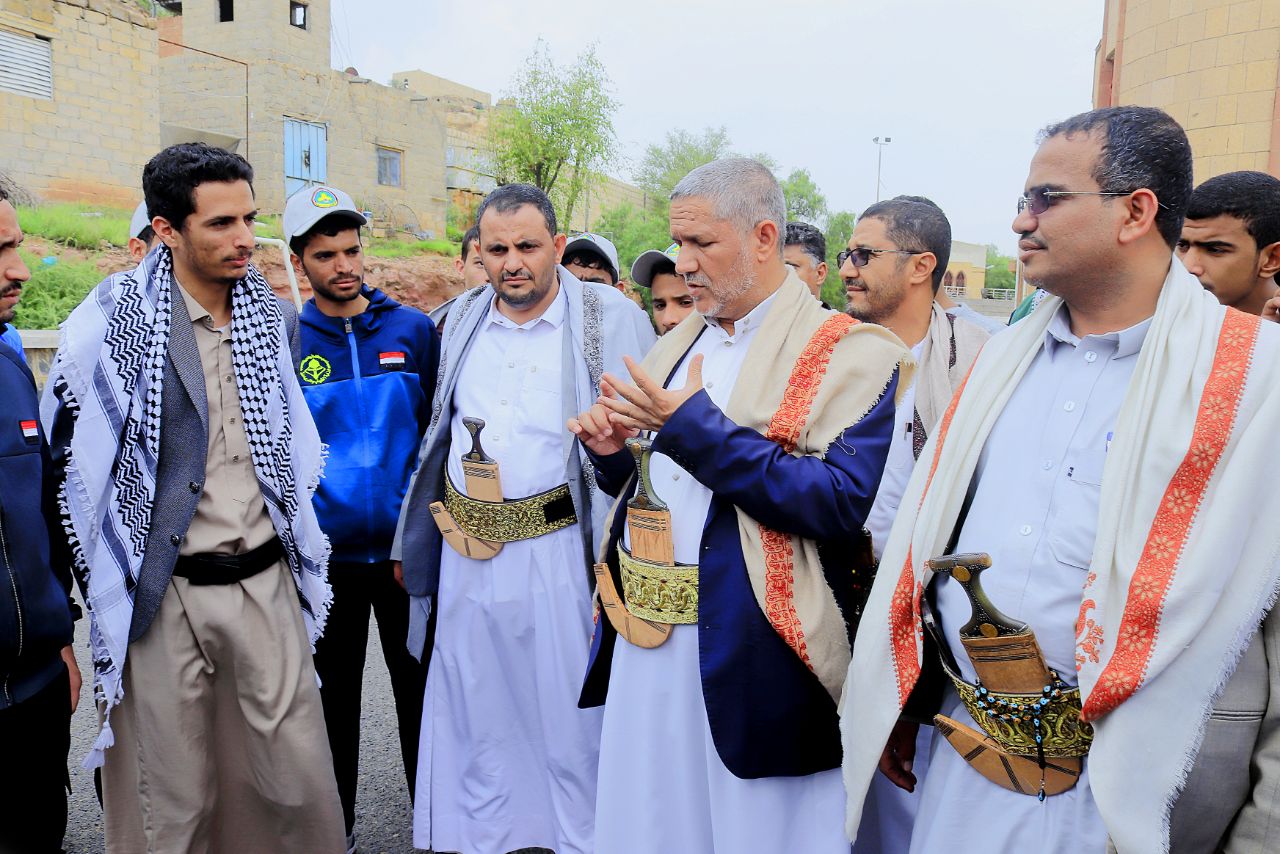 المولَّد يتفقد أوضاع قصر الشباب والمعسكر الدائم للكشافة